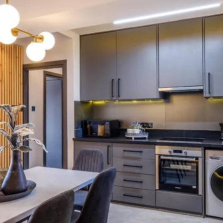 Lazuli Green View 3bdr Appartement *